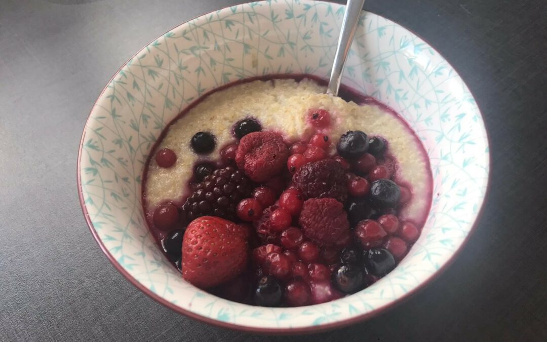 Glücks-Porridge-Überraschung im Homeoffice zum Internationalen Tag des Glücks – Corona mal anders